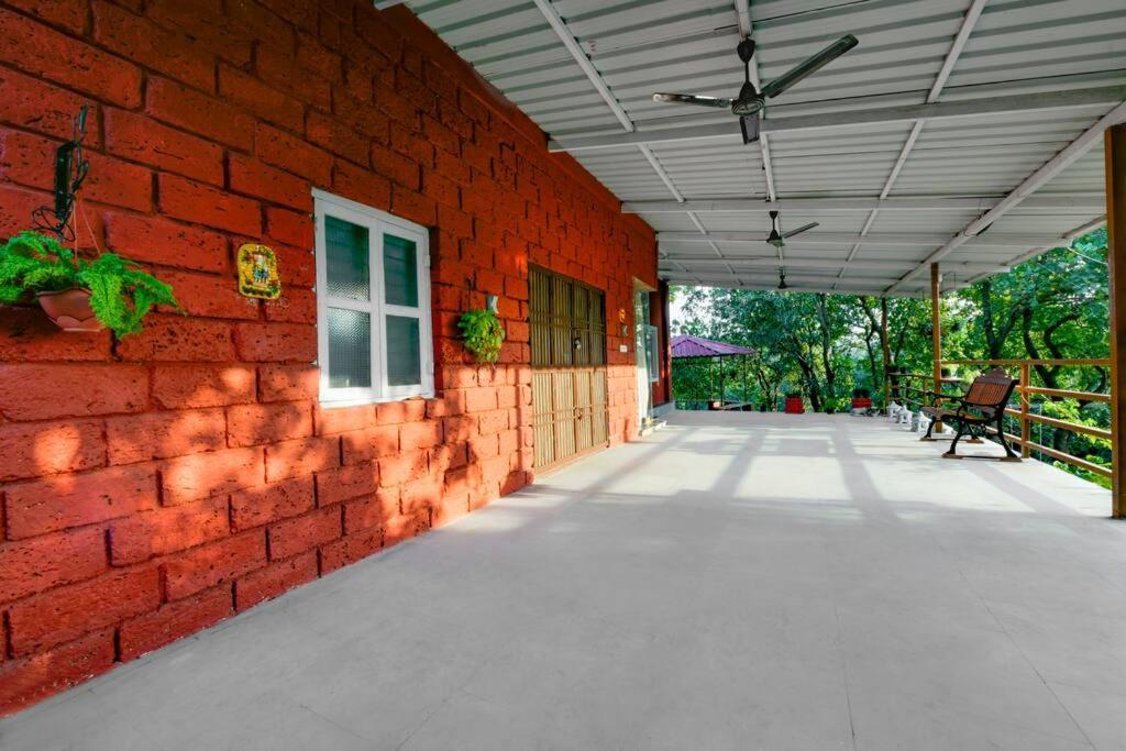 Lobville Homestay Karjat Buitenkant foto